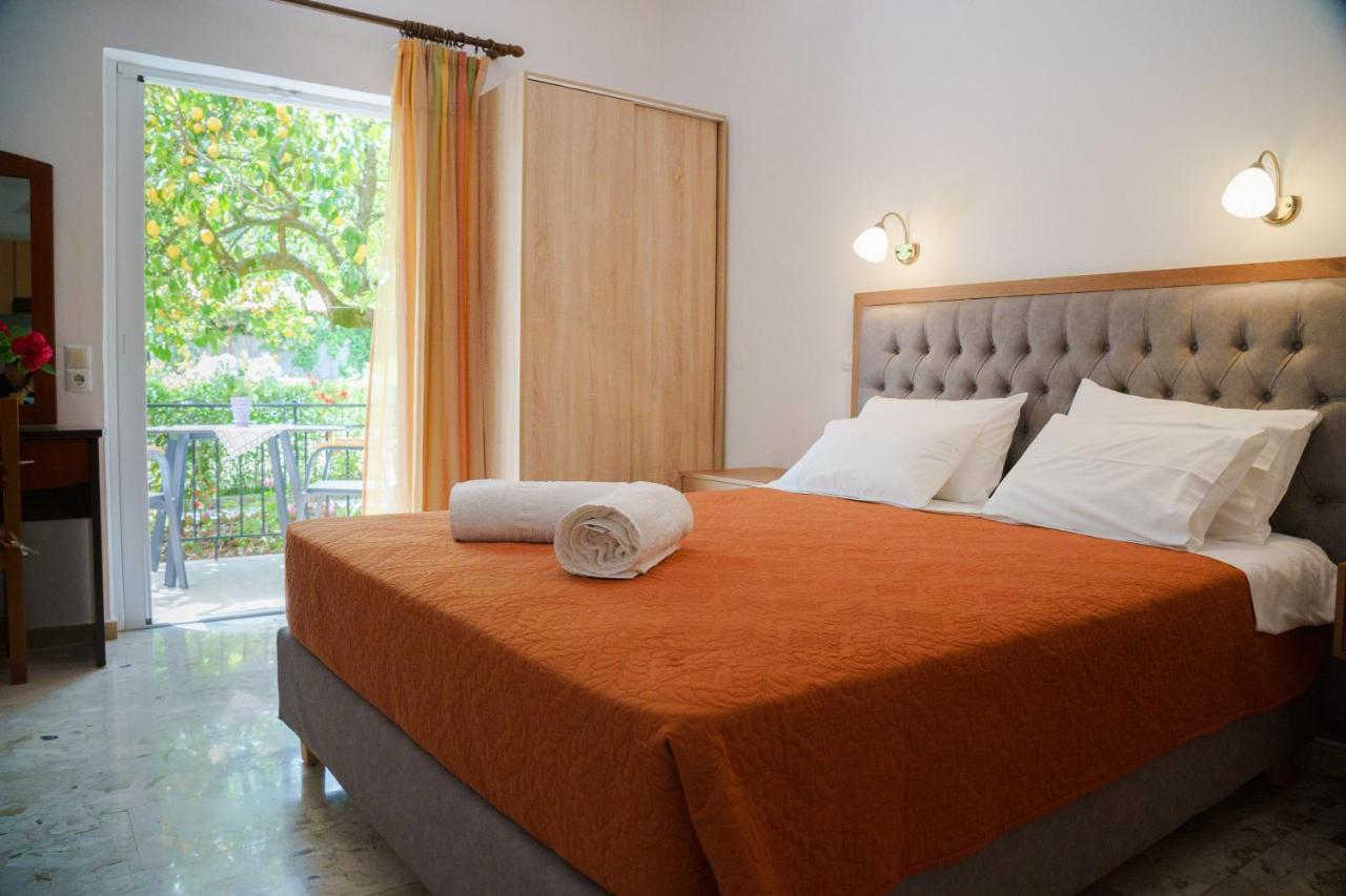 Zotos Rooms Parga Exteriör bild